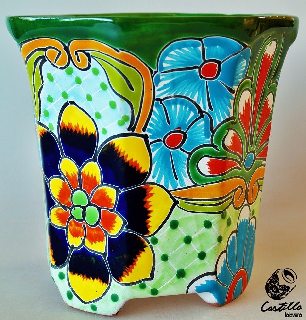 MACETA OCTAGONAL CHICA 